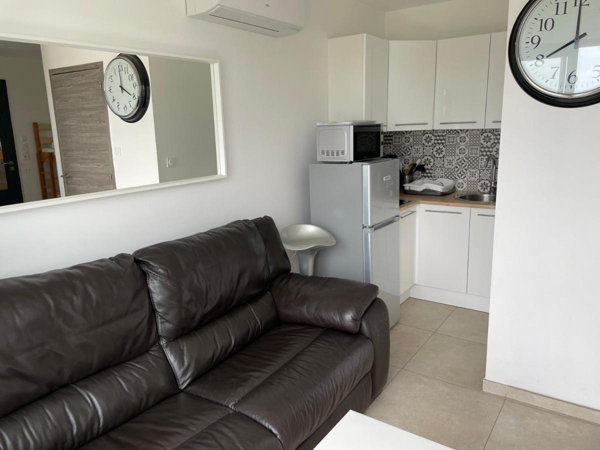 Appartement Avec Spa-Avril A Sept-Camargue 4 Personnes Сен-Лоран-д'Егуз Екстер'єр фото